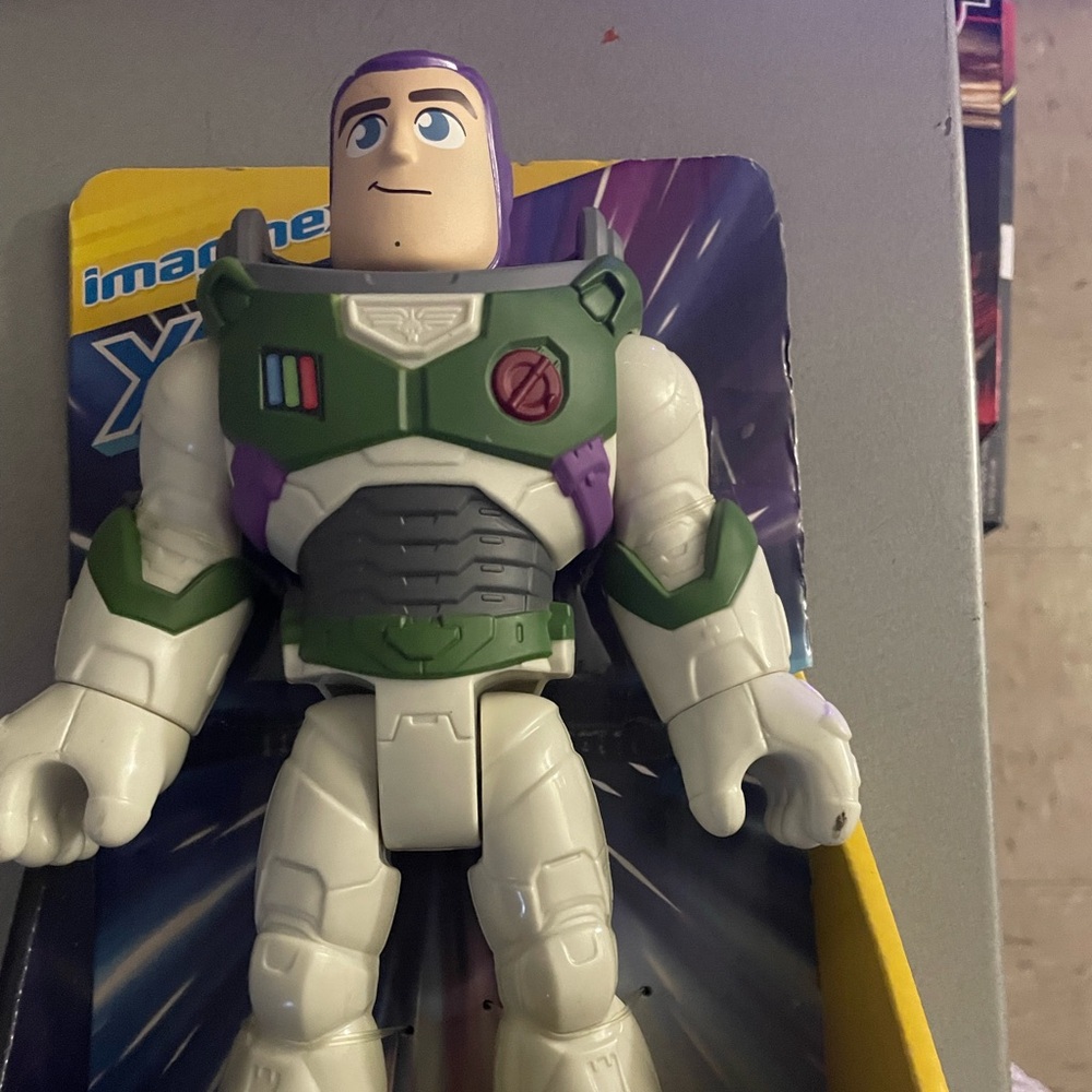 Disney Galactic Hero Figure - Green, White, Purple